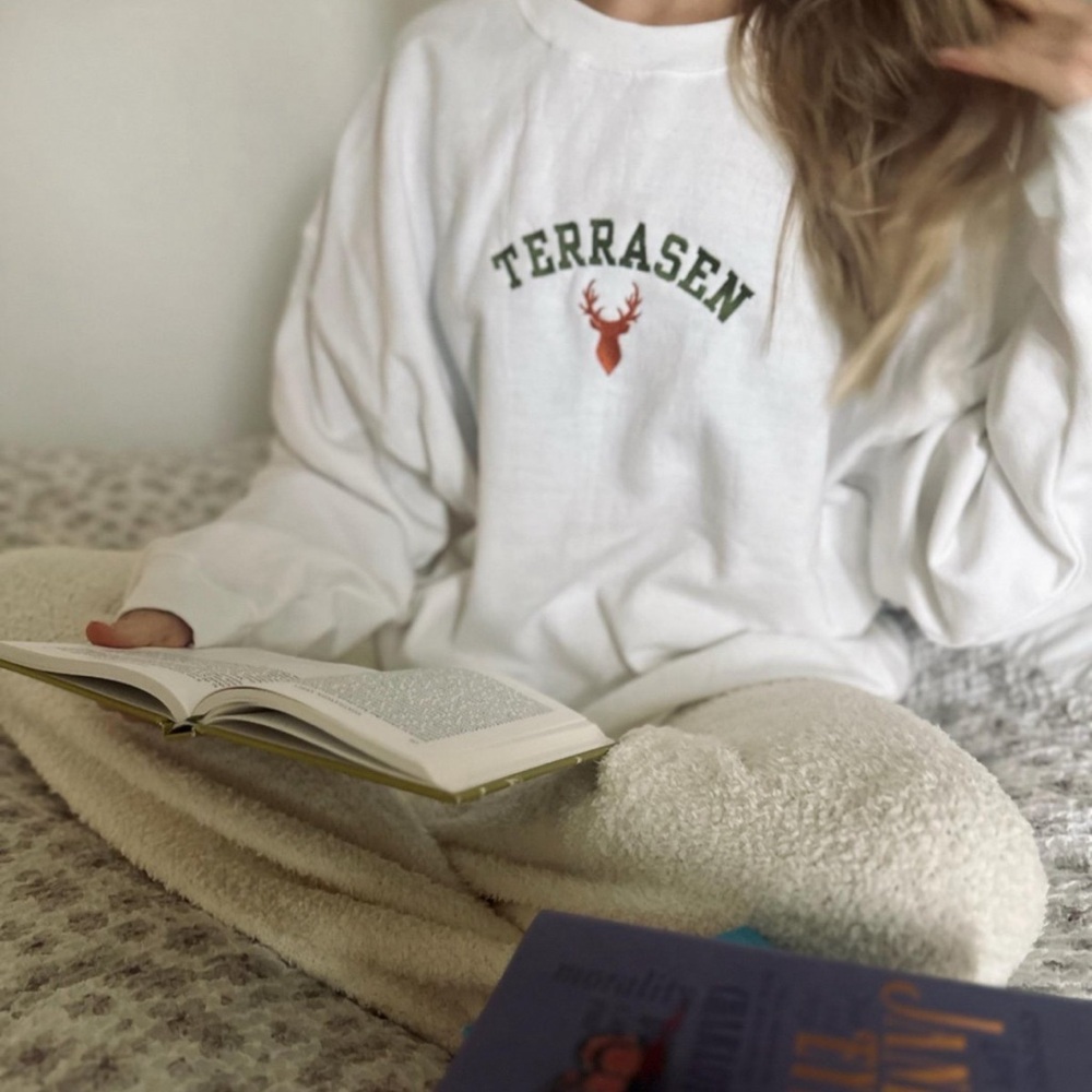 Terrasen Embroidered Sweatshirt Bookish Romantasy